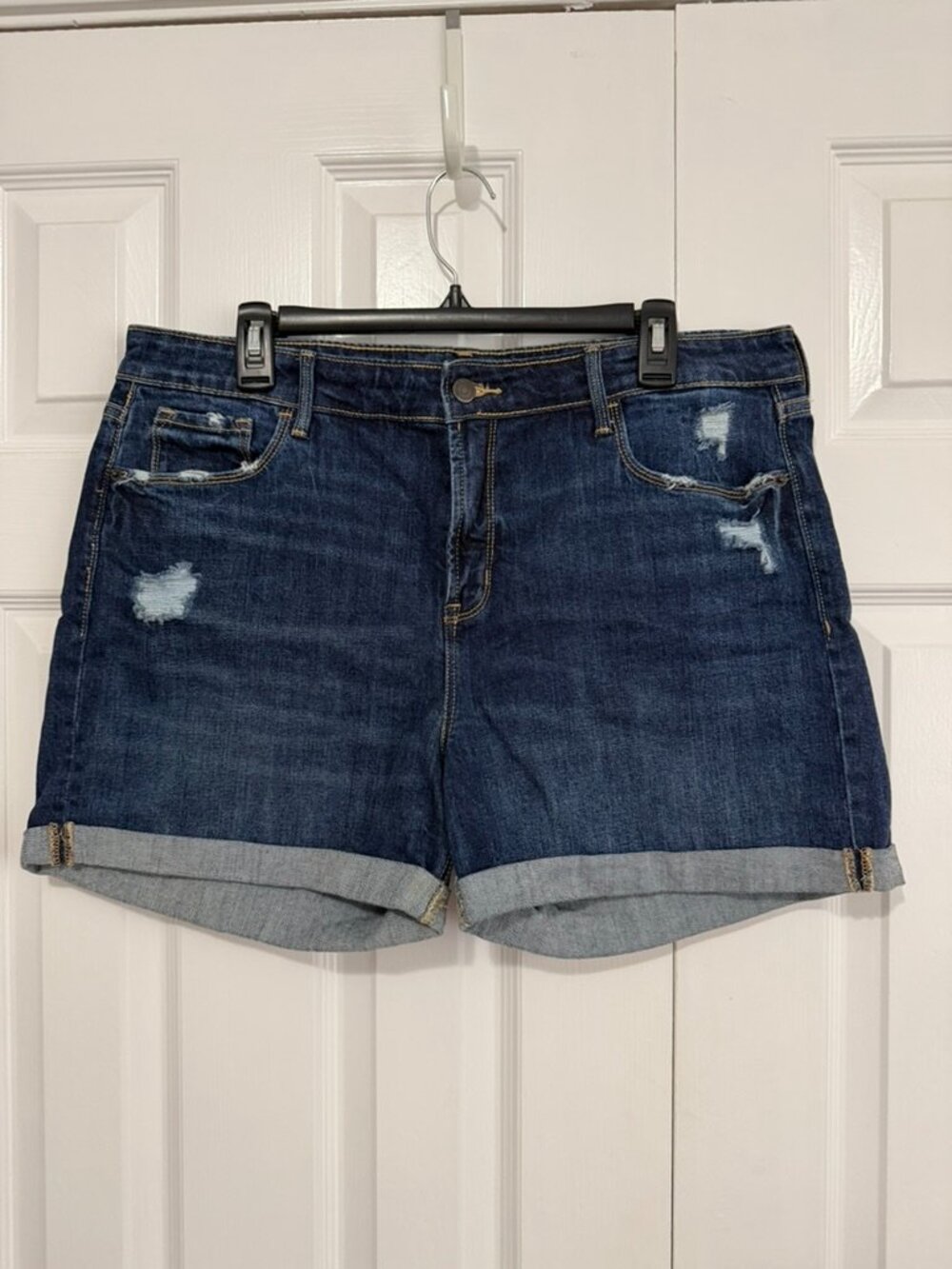 Size 14 Old Navy Distressed Shorts